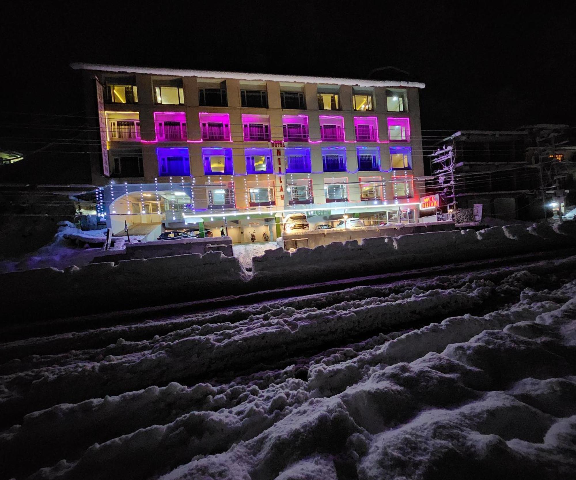 Hotel Neelam Manali Near Volvo Bus Stand Manali Zewnętrze zdjęcie